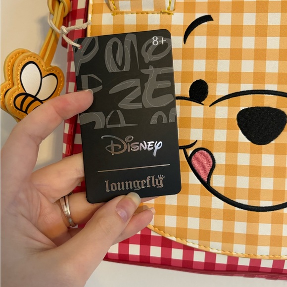 Loungefly Winnie The Pooh Gingham Crossbody Purse NWT Adjustable Strap Picnic - Picture 8 of 15